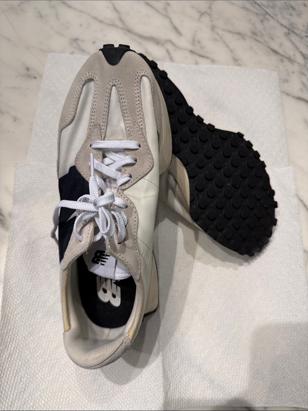New Balance 327 White, Beige & Black Retro Runner Shoes